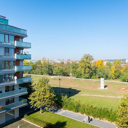 פראג Luxury Apartment River Diamond Residence מראה חיצוני תמונה