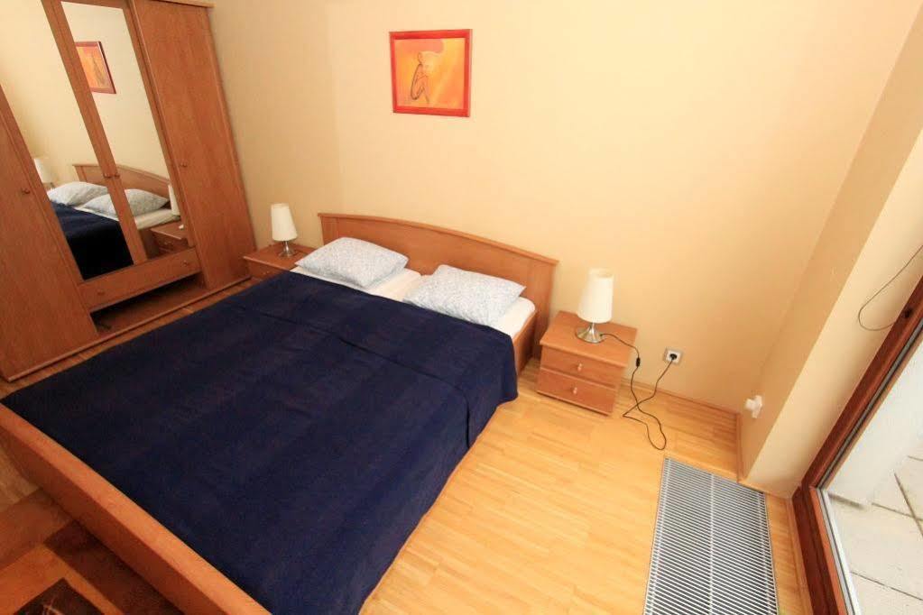 פראג Luxury Apartment River Diamond Residence מראה חיצוני תמונה