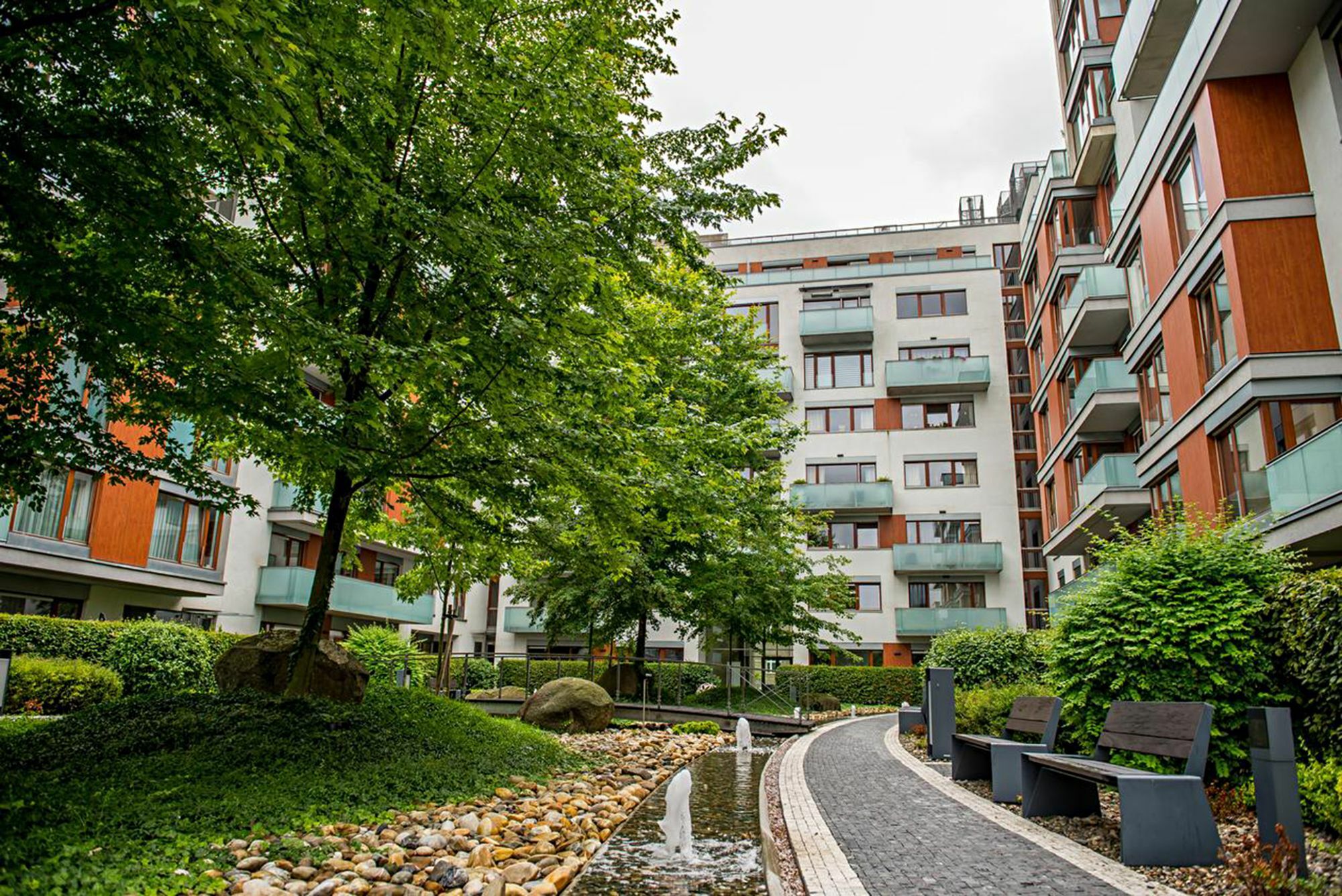 פראג Luxury Apartment River Diamond Residence מראה חיצוני תמונה